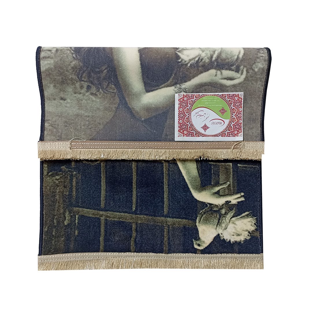 تابلو فرش فانتزی دختر و کبوتر