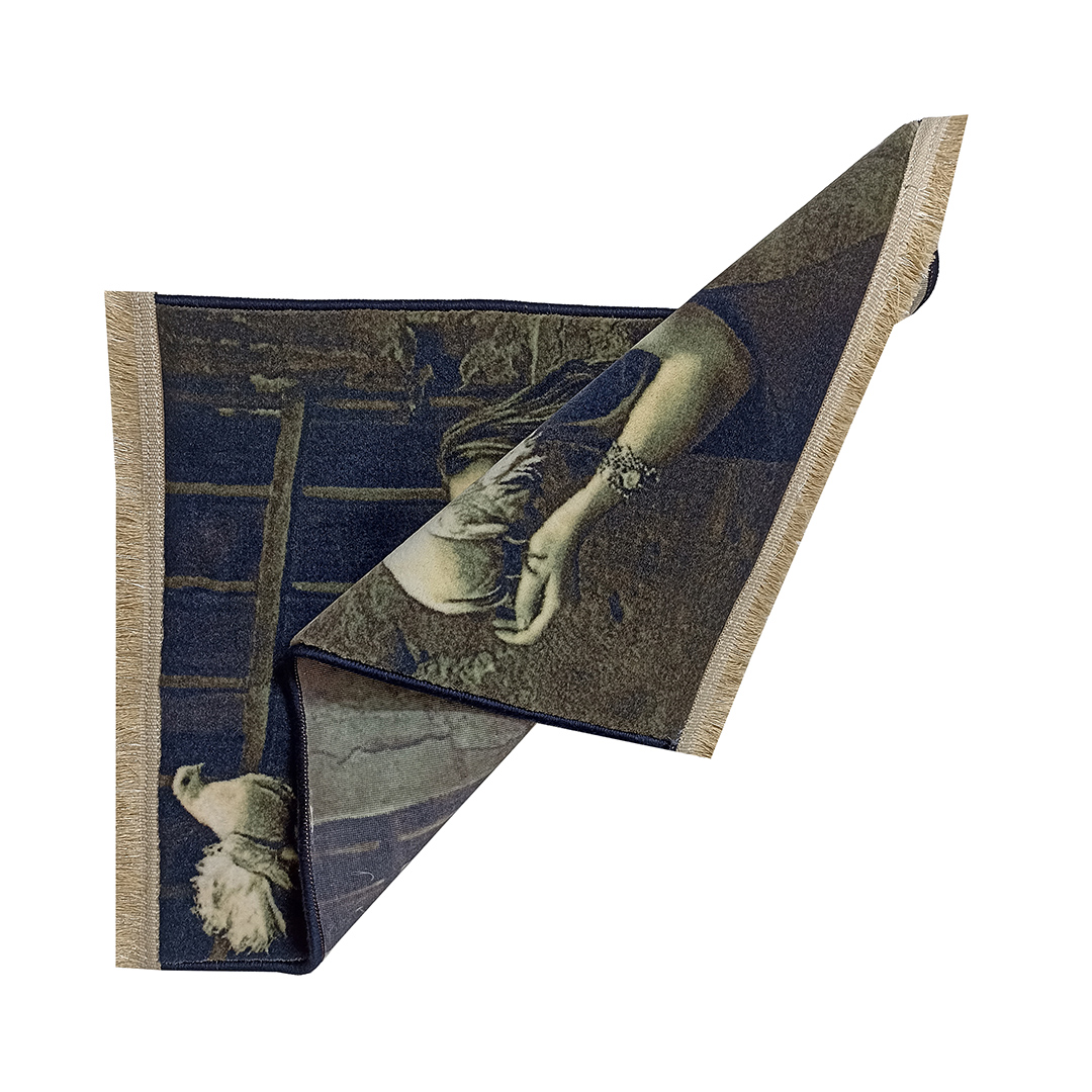 تابلو فرش فانتزی دختر و کبوتر