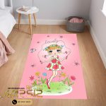 فرشینه کودک دخترانه طرح دختر طناب زن رنگ صورتی کد 6002 - فرشینه نارسیس